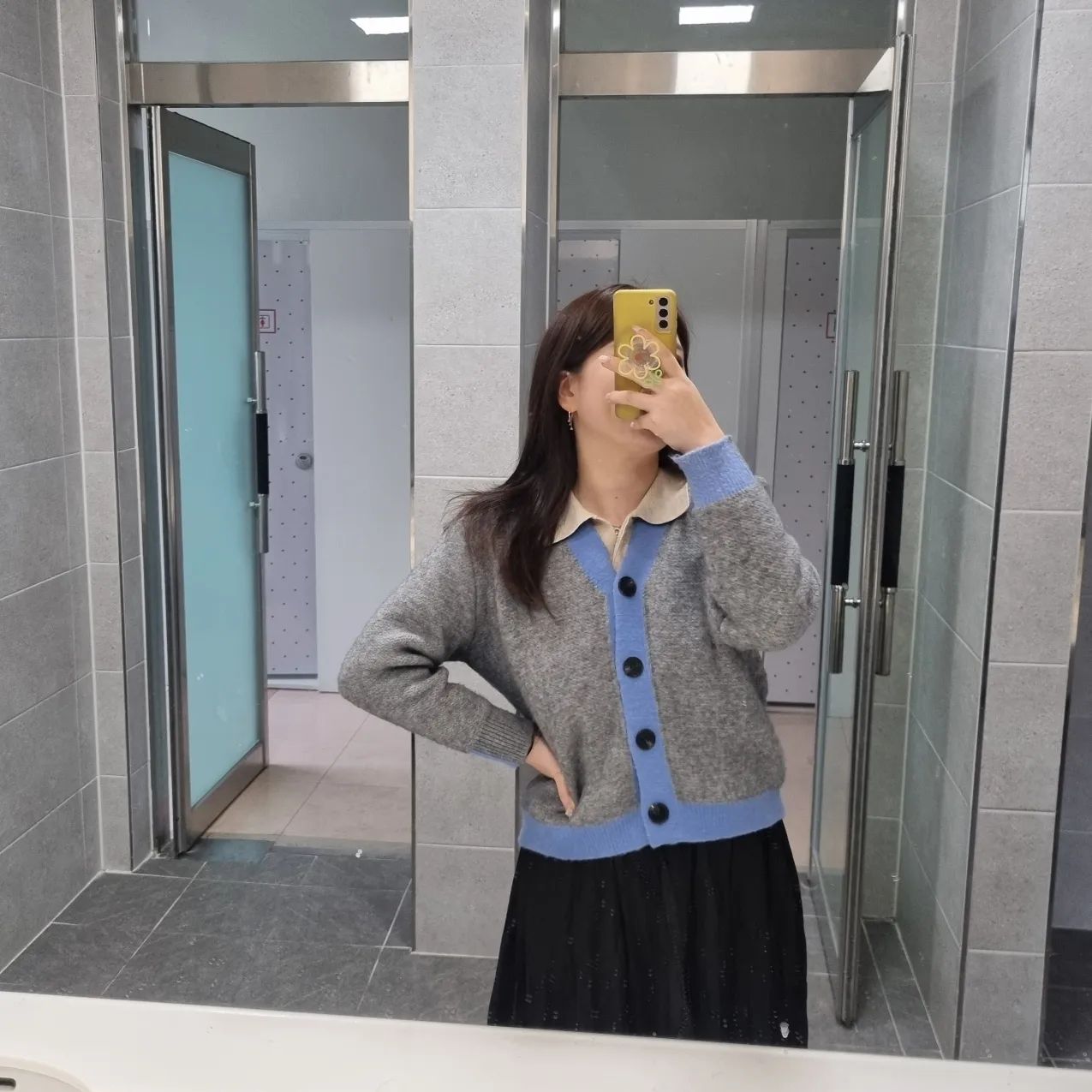 #협찬 #광고 kleannara_official 저는 민감한 피부라 생리대를 고를 때 소재를 까다롭게 보는데요! 피부에 직접 닿는거니 더 세심하게 살펴서 골랐는데 예민한 피부를 생각해서 프리미엄 소재로 만든 생리대만 사용하고 있어요❤️👀 완전 무염소표백(TCF) 공법으로 만든 유기농 순면커버와 100% 셀룰로오스 흡수체를 사용해 안심하고 사용했답니다! 글로벌 시험 인증(OCS 국제 유기농 인증, Natural 트레이드 마크, 독일 더마테스트 엑셀런트 등급)을 받은 프리미엄 소재의 100% 유기농 순면 생리대라서 믿음직해요!! 
특히 입는오버나이트 사이즈는 샘 걱정이 가능🤍🤍 잘 때 뒤척임이 많은 편인데도 360도 안심 힙 커버와 더블 안심 힙 가드로 샘 없이 편안하게 숙면했어요!!

#광고 #순수한면 #건강한순수한면 #유기농생리대 #순면생리대 #생리대 #입는오버나이트 #입는생리대 #생리대추천 #유기농생리대추천