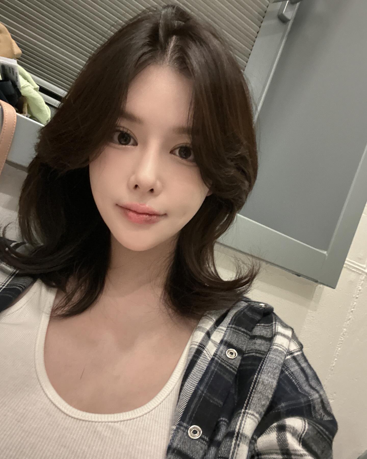 입술 필러 정보 다 알려드리고 싶은데 자꾸 다른 메세지에 가려져요 ㅠ 댓글 남겨주면 다 답변 해드릴게요 🐥