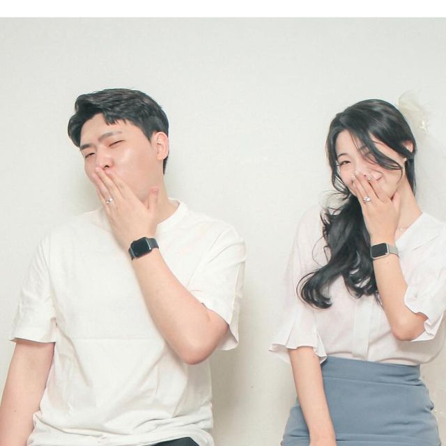 𝙮𝙤𝙪𝙧 𝙡𝙤𝙫𝙚, 𝙎𝙤𝙥𝙝𝙞𝙖 𝙟𝙞𝙝𝙮𝙚 on Instagram: "#광고 바둑이네 커플 셀프 웨딩 스냅 촬영🐈‍⬛📸 모든게 완벽했던, #오늘우리사진관성산여대 점🥹! 🫧 셀프스
