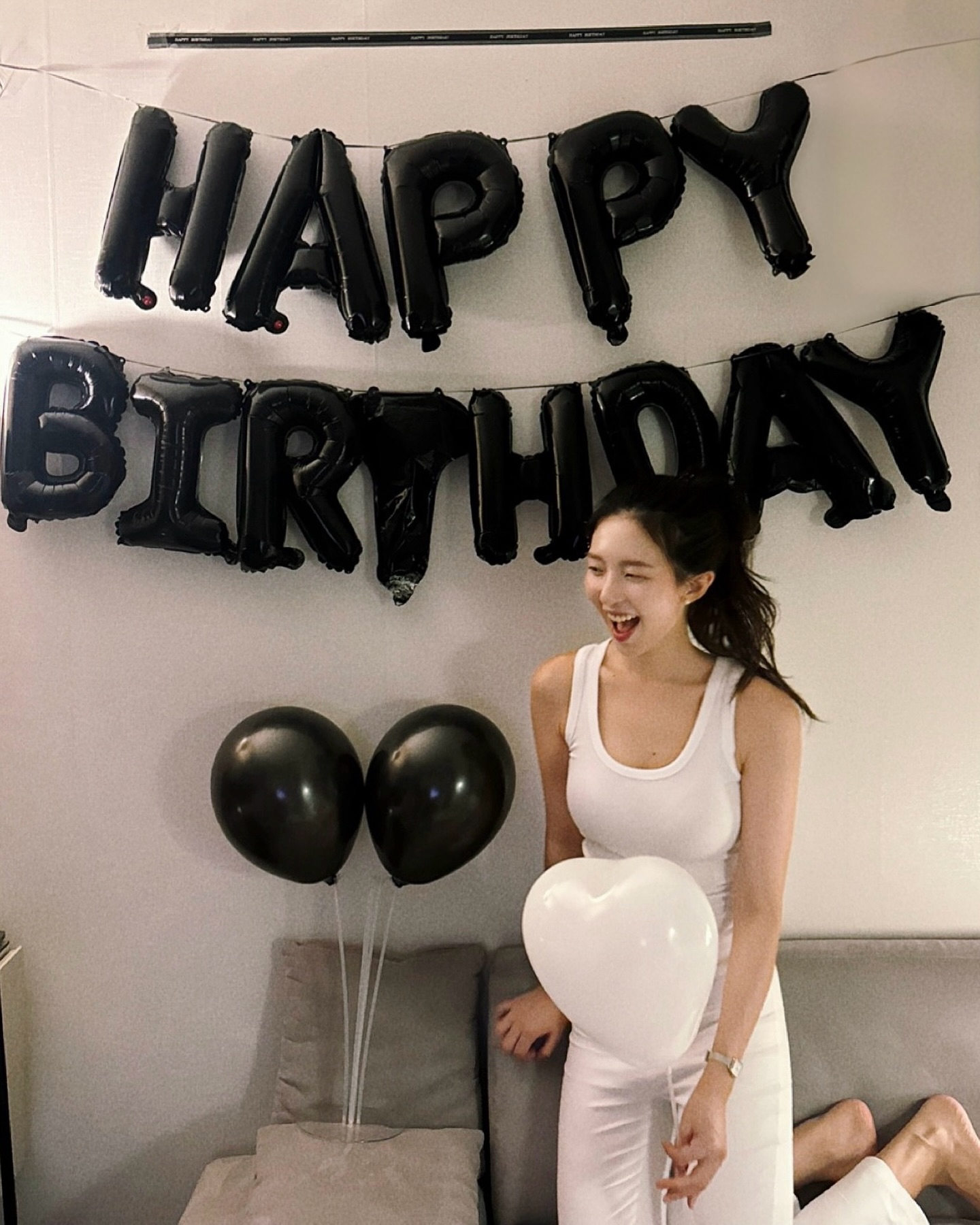 추석맞이 밀린 생일사진 쿰척쿰쳑 올려본다요🎂🤍 모두모두 고맙고 사랑하오🫶🏻 #hbd but #nottoday 🫧