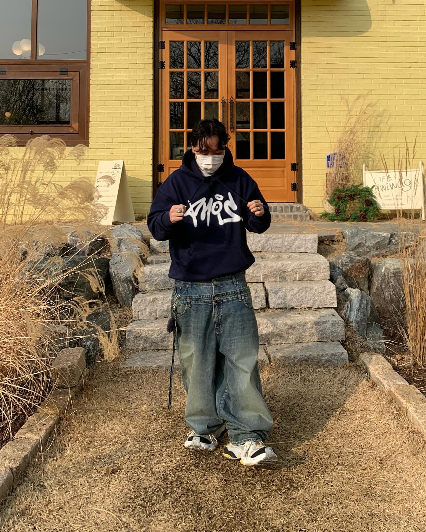 #협찬 그래피티 넘나 매력적인🌈

제품 제공 : phos333_official 

#phos333 #후드티추천 #후드티코디 #남자후드티 #여자후드티