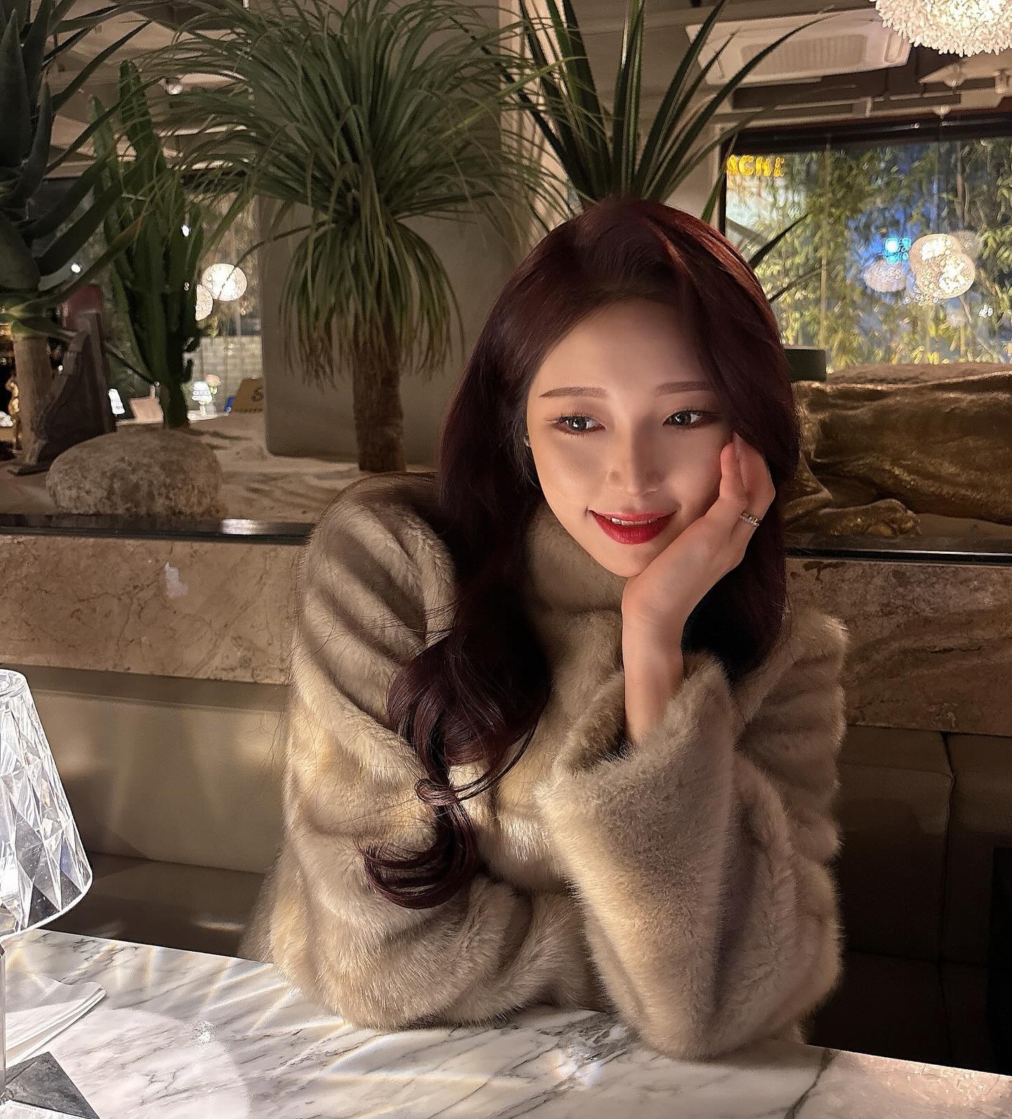 라이즈 마주쳤는데 잘생기긴했네요 허허.. 원빈최고