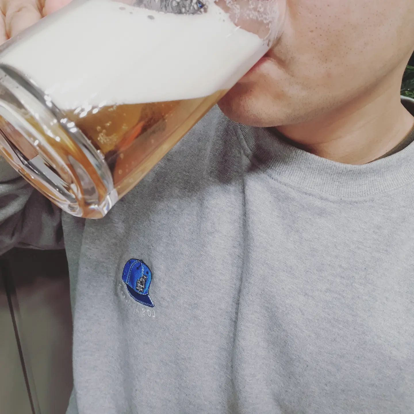 #할인구매
맛있고 시원하게 생맥주 생각난다면 이거 강추요~
집에서 맛보는 부드럽고 시원한 크림맥주 한잔~!
병맥주, 캔맥주 모두 가능해요.
간편하게 결합해서 버튼만 누르면 바로 완성~
시원하고 부드러운 크림맥주 한잔하며 하루 피로 풀어보세요.

cree.b_co_ltd #크리비 #크림맥주거품기 #초음파진동 #크림거품제조기 #생맥주맛집 #신상품나왔을땐 #쫀쫀크림거품 #패션 #남자패션 #크림생맥주 #08L #크림거품쉴드 #거품제조기 #블로그체험단 #인플루언서 #맥주거품기 #크리비맥주거품기 #거품메이커
