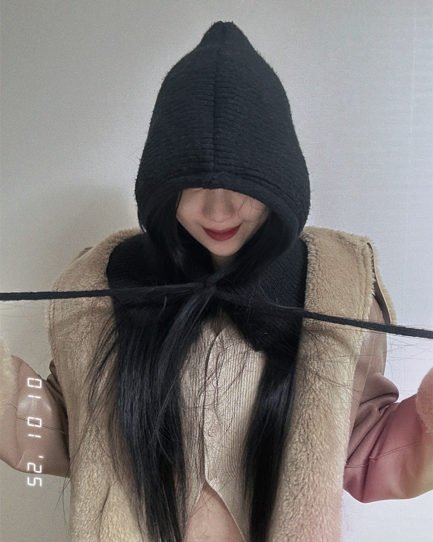 #협찬 핀트레이드 바라클🖤
다른 바라클라바보다 더 도톰해서 더 따뜻해요☺
사이즈도 넉넉해서 얼굴이 작아보이고 셀카카 잘나와요
뒷통수가 어정쩡 하지 않고 힘있게 쉐입을 잡아줘서 포인트를 줍니다
목도리+후드+귀마개를 한번에 쓸 수 있어서 편해요❤

#여성바라클라바 #겨울후드모자 #후드넥워머

🏷 구매링크
https://www.coupang.com/vp/products/53285212?itemId=15253110547&vendorItemId=91487985021&isAddedCart=