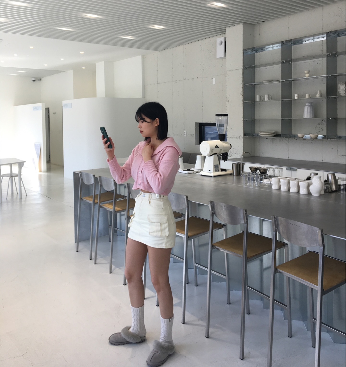 무채색 벗어나기 중〰️
