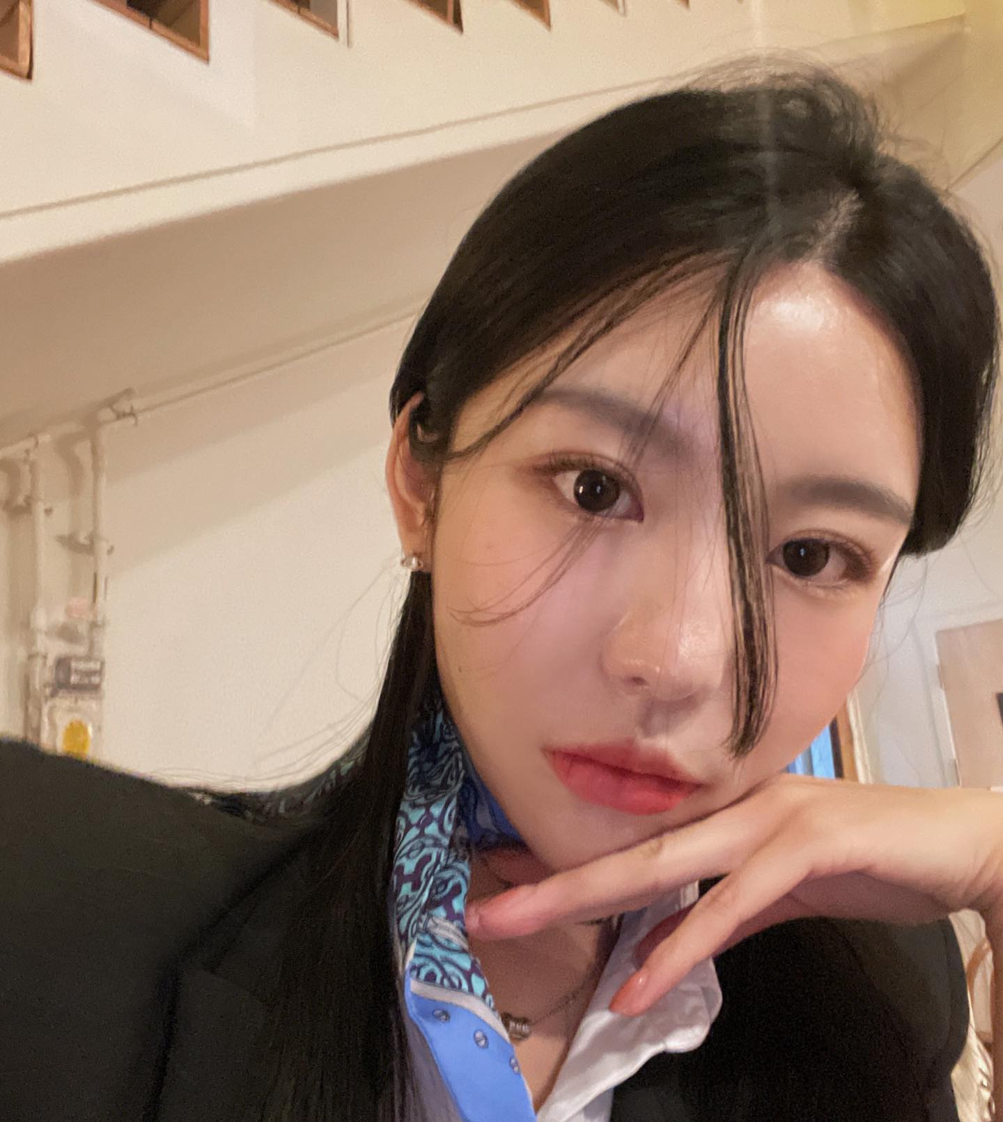 ㅎㅇㅎㅇ
#컴백을알리는얼빡샷