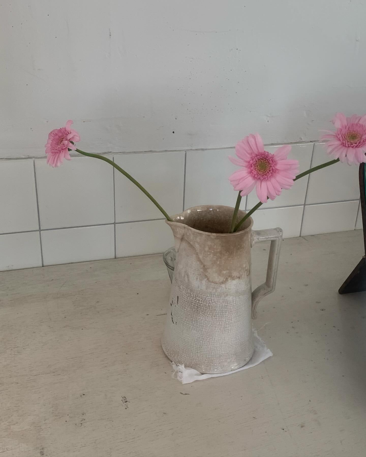 예쁜거 이모저모 🧴🎀🎧🫧
내 여름방학 돌려조