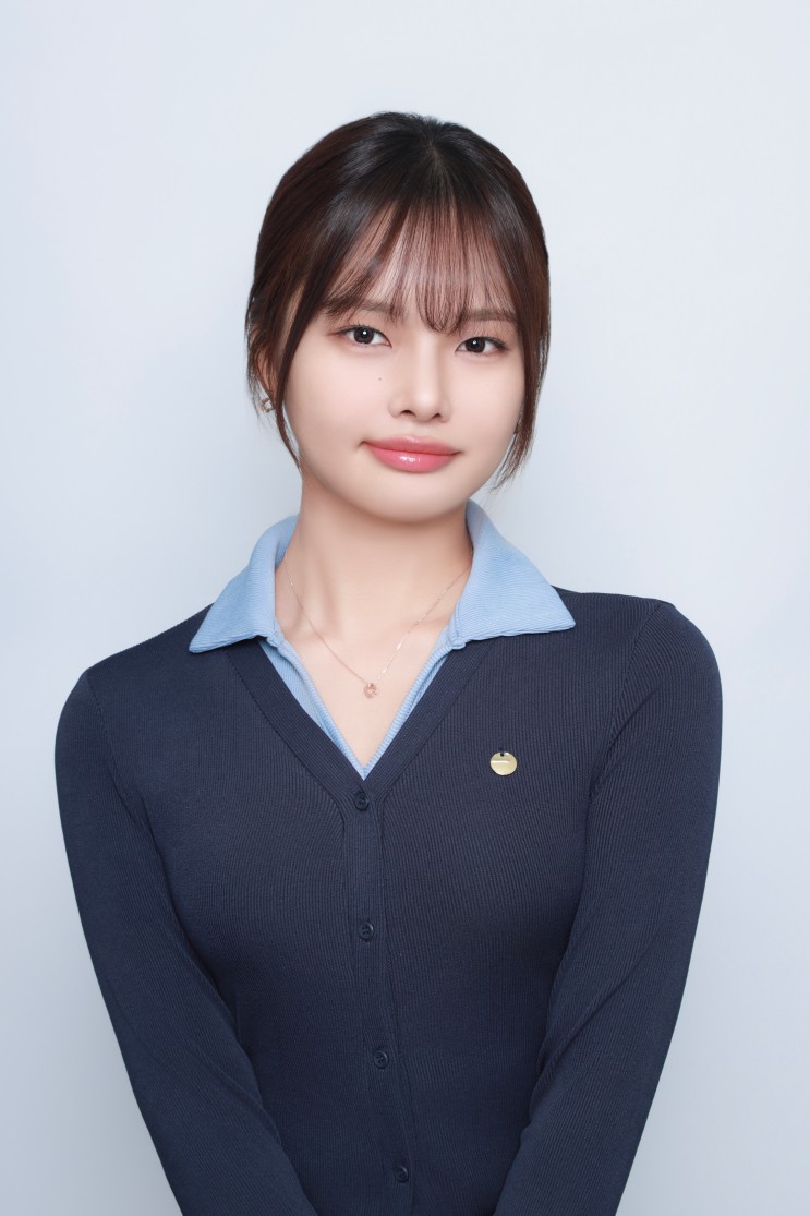 컬러 증명사진 맛집 종로사진관 ㅣ 흐드러지다 스튜디오