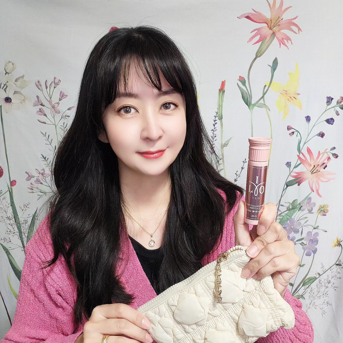 #광고

내가 찾고 싶은 나!
피부 진피의 90%를 구성하는 진짜 콜라겐
TYPE 1콜라겐 100% 함유에 엘라스틴, 비오틴을 고함량으로 채운 액상타입 마시는 콜라겐

비린맛이 없고 상큼한 오렌지맛에 흡수 좋은 액상타입 
패키지까지 고급스러워 선물하기 좋아요

🎉카카오 선물하기에서
12월 1달동안 아일로 프로모션중!
아일로 타입1 콜라겐 비오틴 앰플 28일분 구매시 오간자 선물포장과 아일로×칼린
뷰티파우치 증정!!
퀄팅 패턴의 부드럽고 고급스러운 칼린 정품 뷰티 파우치 맘에 쏙💕

ilo.official.kr
#이너뷰티 #아일로 #ilo #타입1콜라겐 #콜라겐선물 #연말선물 #뷰티파우치