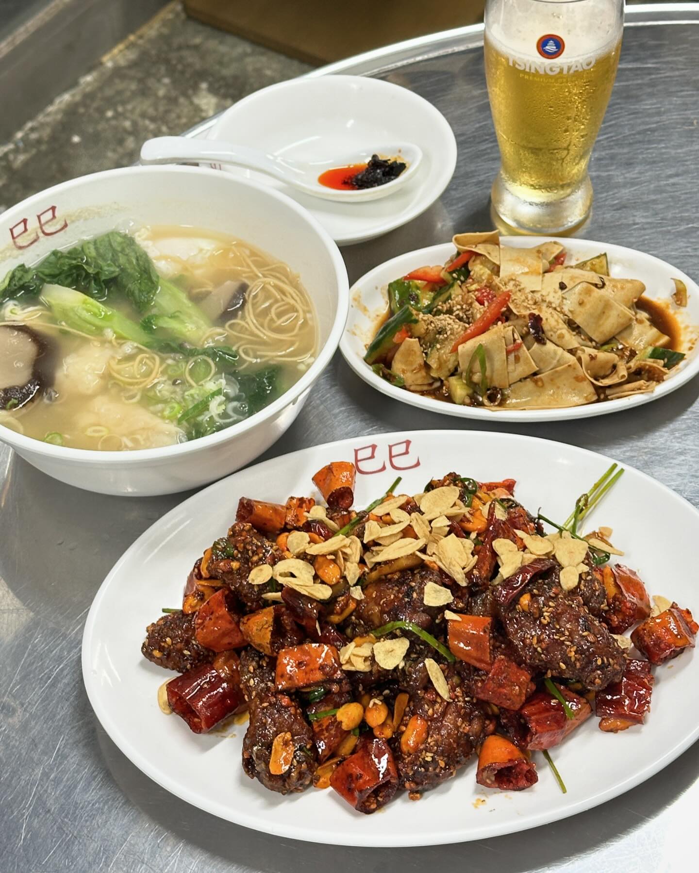 이거슨 설명할수 없는 베스트조합 _🖤
처음 갔을 때 보다 더 맛있어진 울산 셔셔

#울산맛집 #셔셔 #울산가볼만한곳
#울산술집 #울산핫플 #울산여행