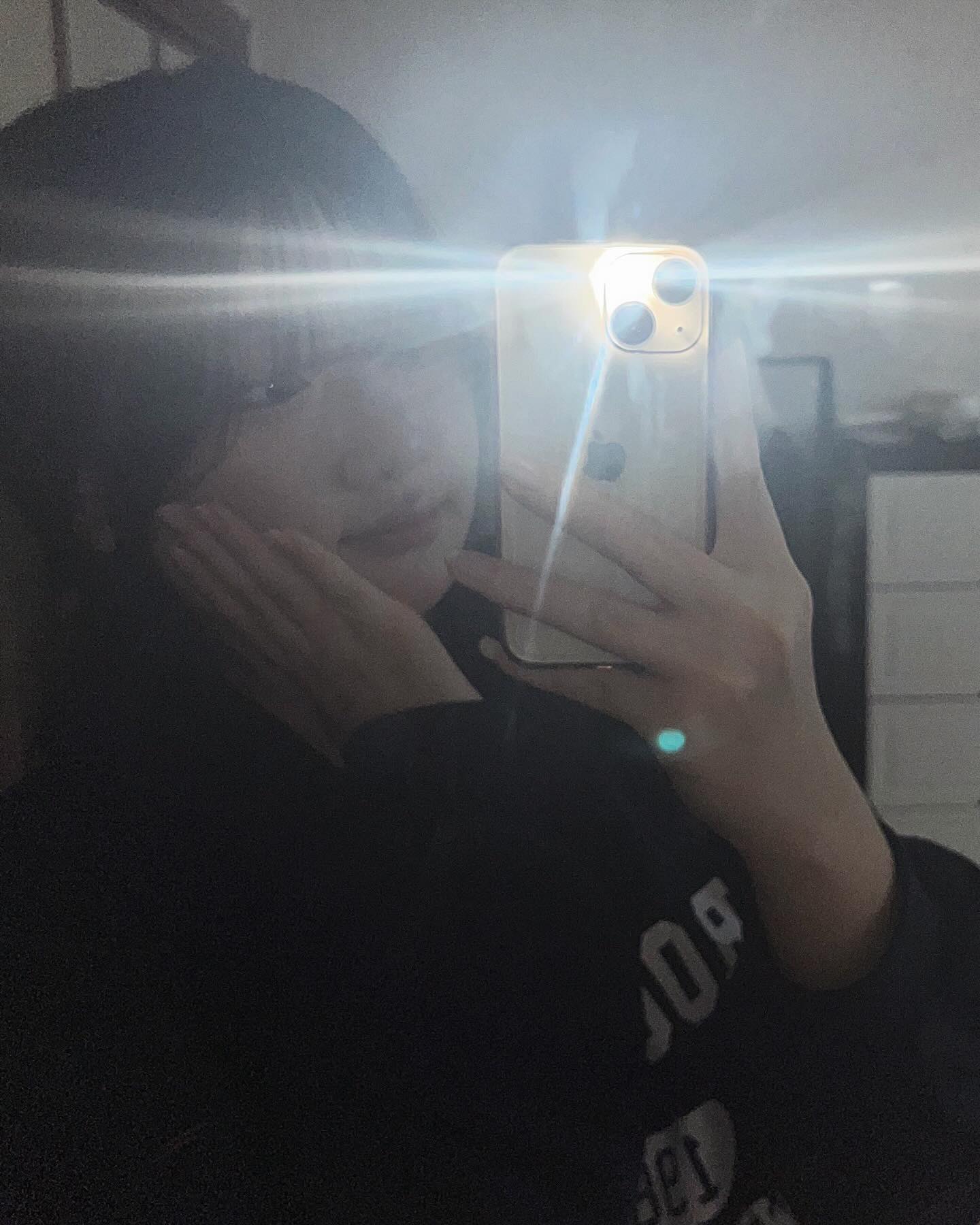 자기야 나 뭐 달라진거 없어?
.

.

.

#옆머리 #잘랐잖아 #일상 #셀카 #셀스타그램 #좋아요 #좋아요반사 #좋반 #맞팔 #맞좋 #일상 #셀스타그램 #likefoefollow #lfl #fff #f4f #TBT #follow4follow #like #likeforlikes #like4like #ulzzang #ulzzanggirl #フォローバック #いいねした人全員ファローする