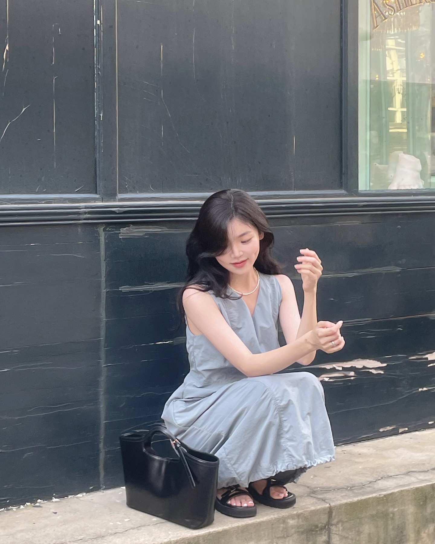 내가 좋아하는 동네 -

원피스는 unnout_studio #unnout #어나우트