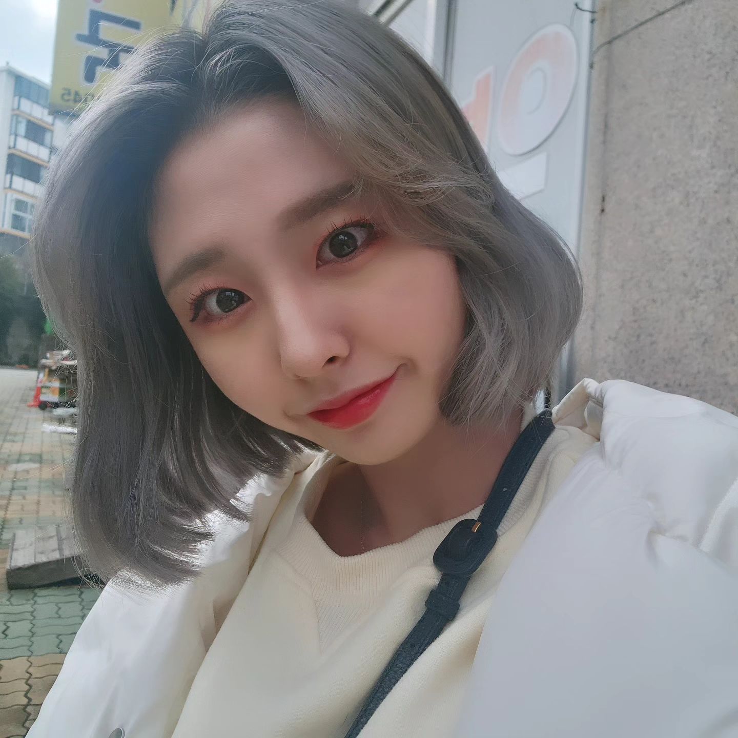 늦었지만 다들 새해 복 많이 받아오><
사진은 오늘인척‼️어제지롱🤪🤪
#청주#협찬#뷰티#좋아요#dm