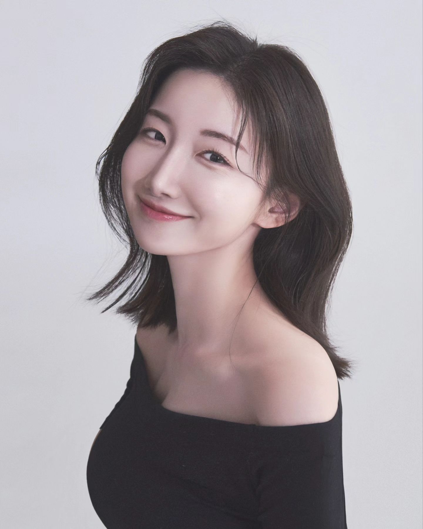 👑 진짜 어메이징한 #어메이징빅토리아 👑

feat. 어쩌다보니 마지막 긴(?)머리 기록💇🏻‍♀️

#조윤하아나운서 #어메이징빅토리아강남라운지 #관리중