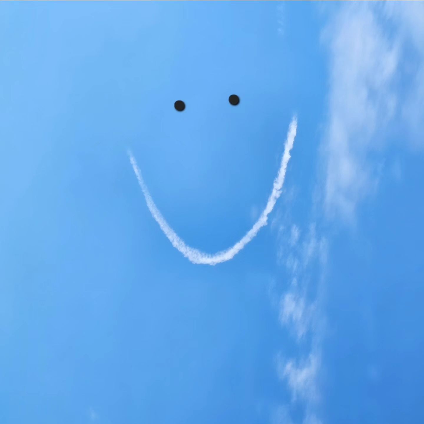 🙂
친구가 보내 준 구름사진에 눈 만들기
#웃으면복이와요 #smile