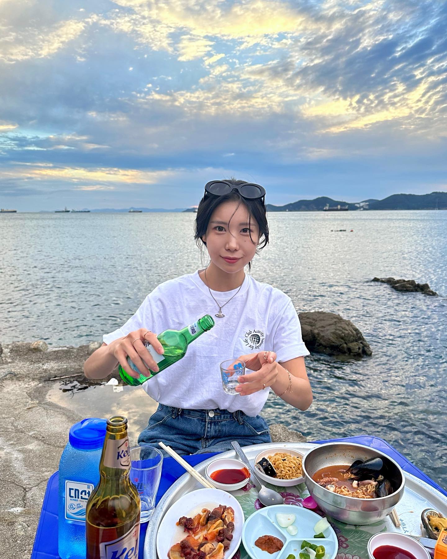 낭만이란 술을 타고,,~🍻
부산 수십번 가봤는데 영도 처음 가보는 사람 나야나,, 🥹❤️