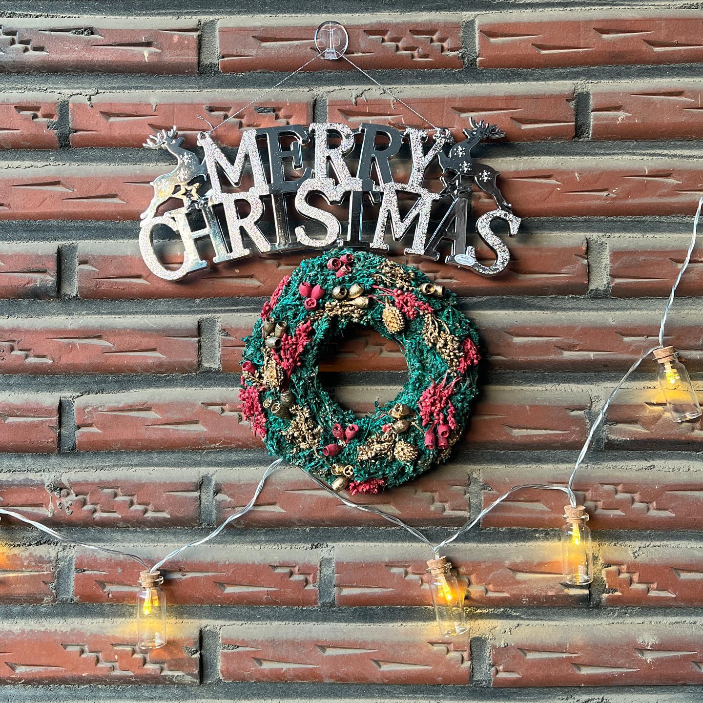 🎄
집 꾸미는거 조금 재미따
모두 메리크리스마스 🎅🏻