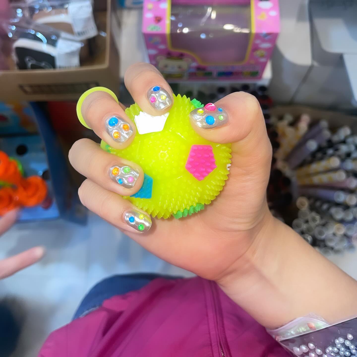 젠지는 다꾸말고 손꾸💅