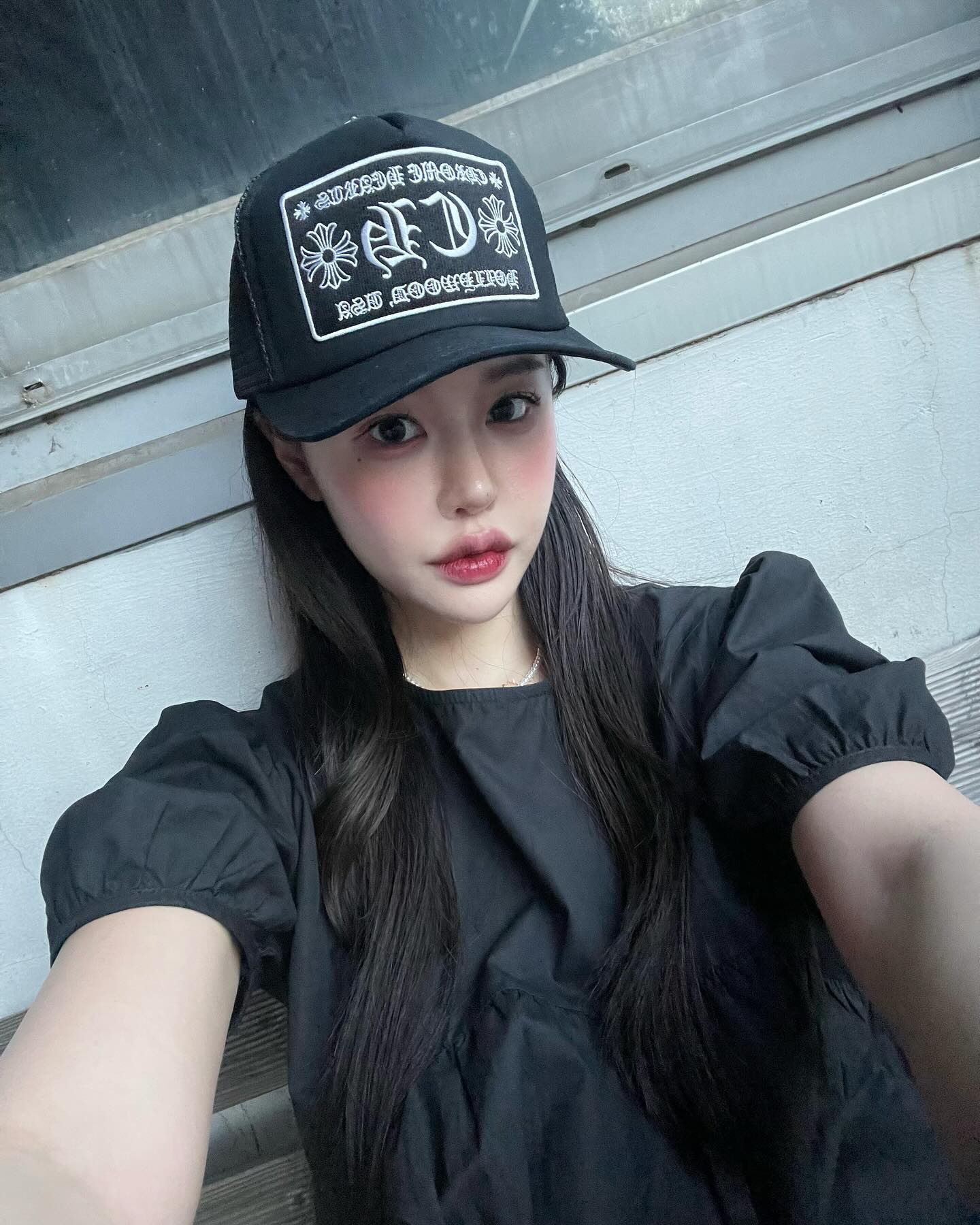 주말 순삭! 첫 성수동 성공적 🩵
#ootd