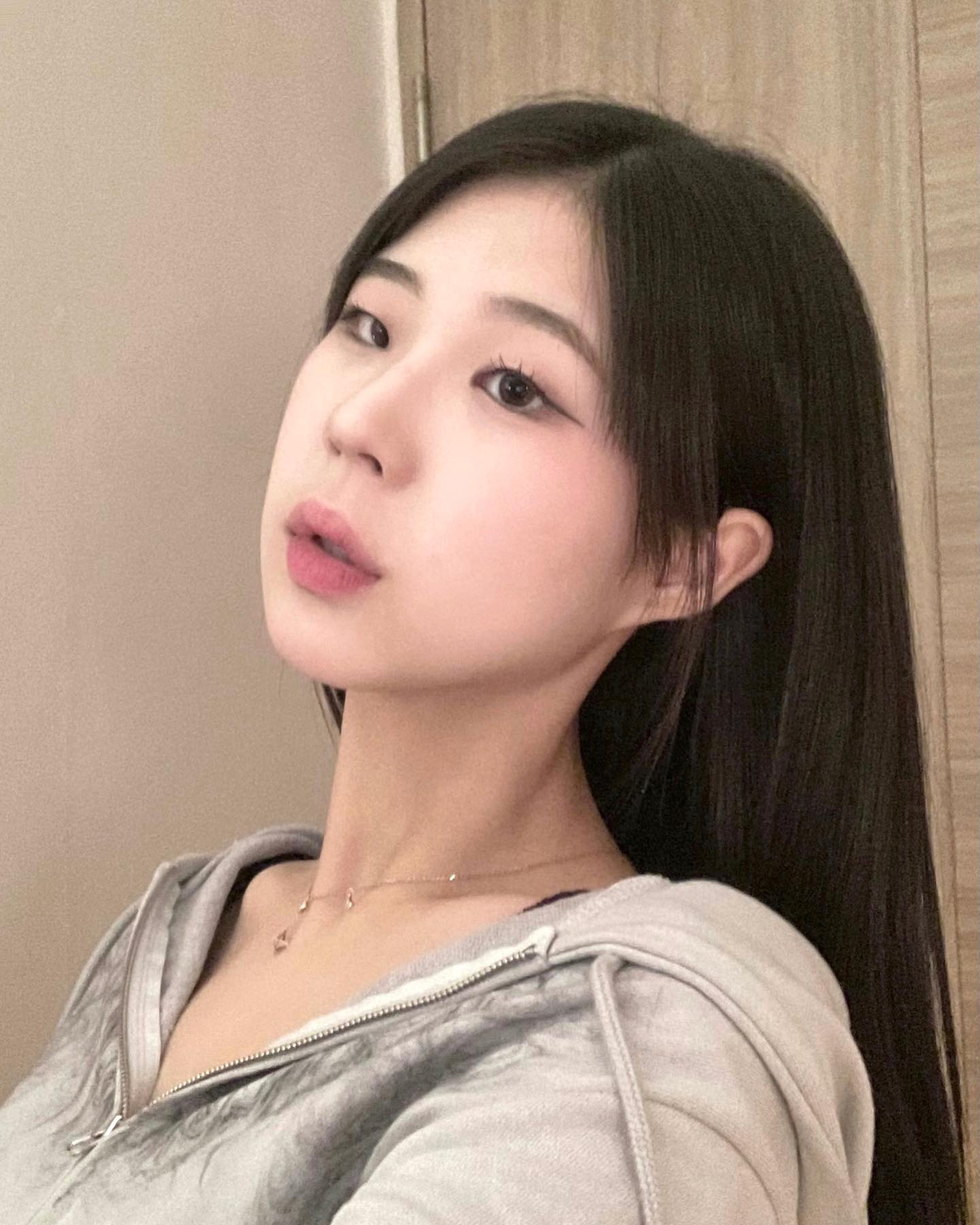 앞머리 업는게 갠찬내