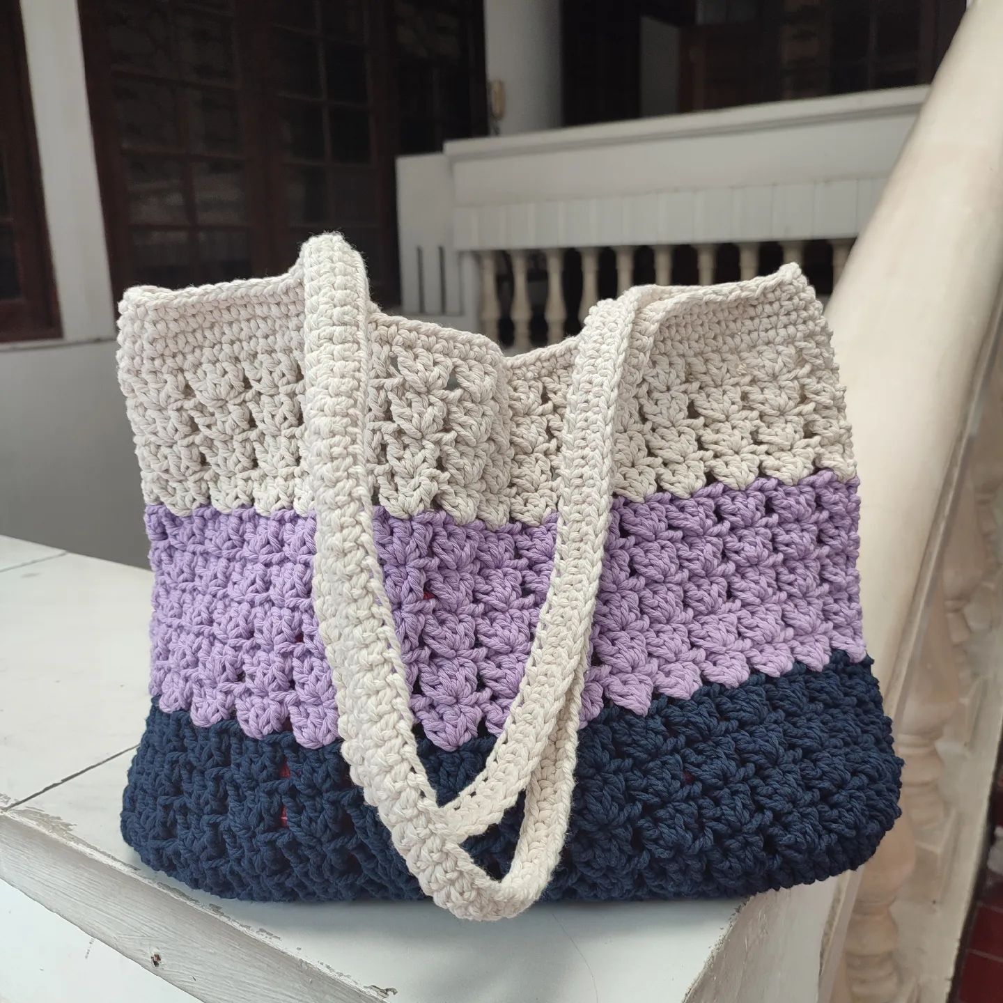 beach bag
in multicolor 🎨
size: 35 x 25 cm
strap: ±70 cm
price: 250k
material : macrame yarn

order through dm or shopee
shopee link in bio 🛒