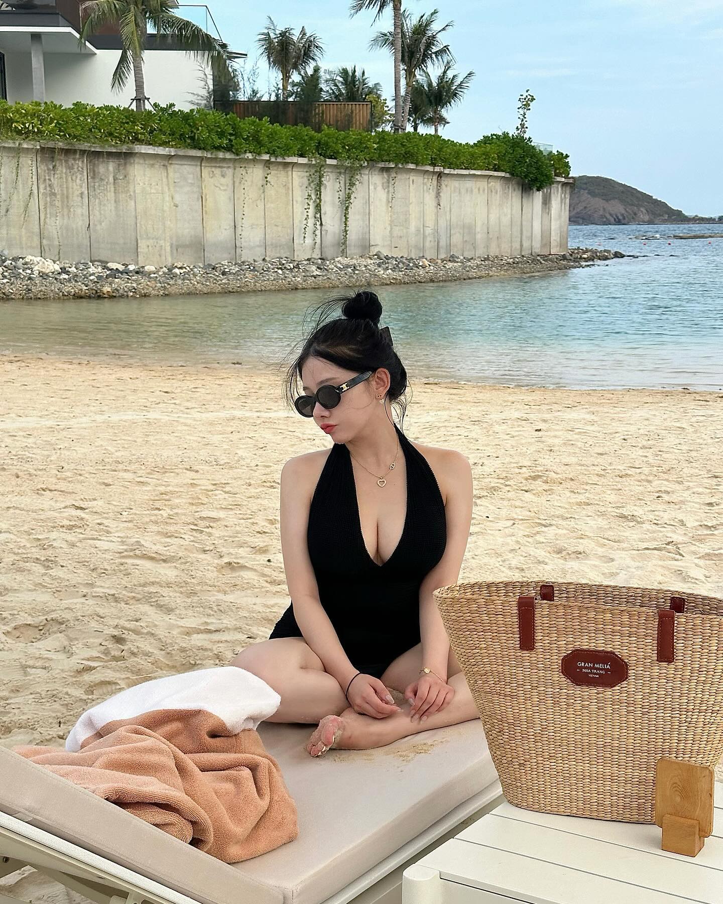 완전 럭키비키니시티다 아닝교