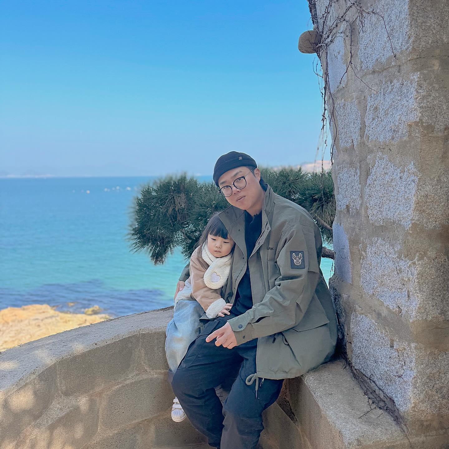 긴 연휴 끝🫶🏻
내일부터 또 화이팅 해보쟝구👧🏻🥸🤰🏻✨
#매미성 #아빠랑딸 #거제가볼만한곳