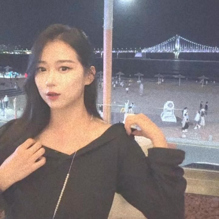 복분자+한우 보양야무지게 😋
#옷매무새#다듬는중#깨알#옴브리뉴#막차탑승 
.
.
.
#일상#데일리#부산#광안리#카페