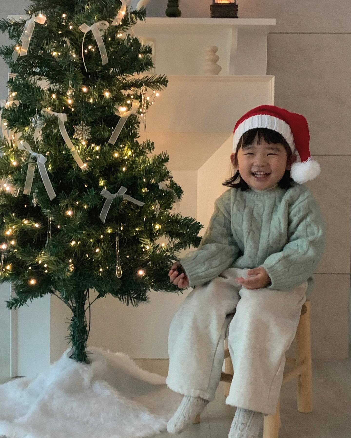 모두모두 멜클❤️💚

다 똑같아 보이지만 엄마눈에만 다른 사진이니
열장 다 올려야지😛