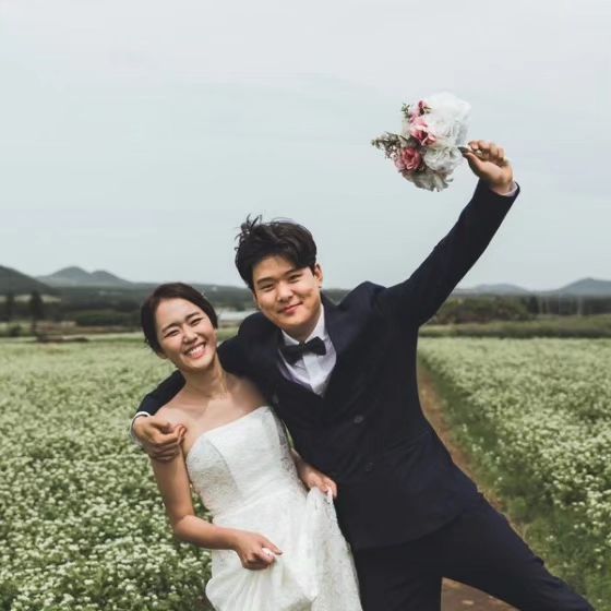 혁준이가 계속 나랑 사는거
재밌다고 생각했으면 좋겠다^^!
-
#결혼기념일 #5주년