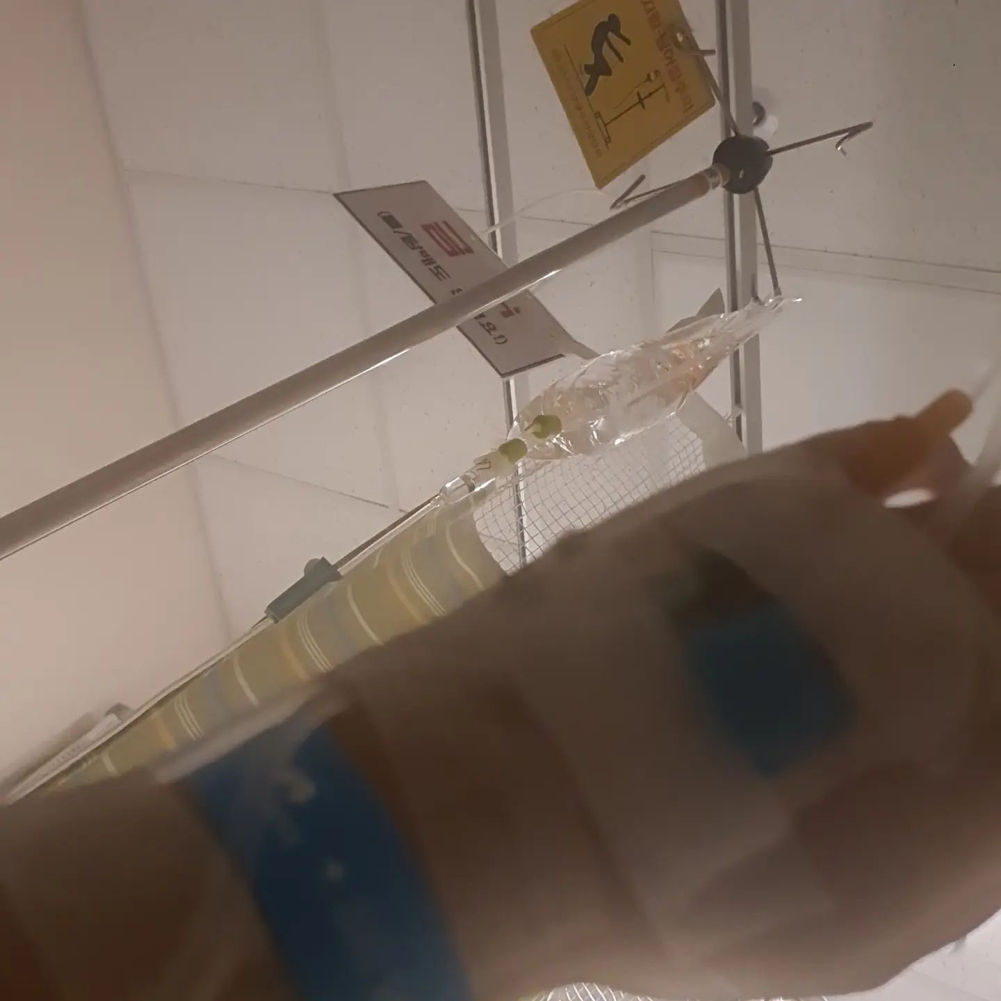 입원... 수술...
막상 닥치니 겁나네ㅠㅡㅠ
잘되겠지ㅠㅡㅠ
힘내자 여늬@.@!!!!
혼자 계속 속으로 화이팅중@.@!!!
