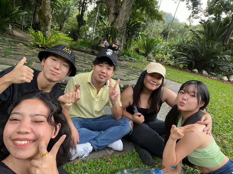 I miss my เพื่อน 友達 up in Cairns🏝
.
.
#friends #picnic #australia #cairns #weekend #trip #photography #daily #instadaily #일상 #여행 #호주