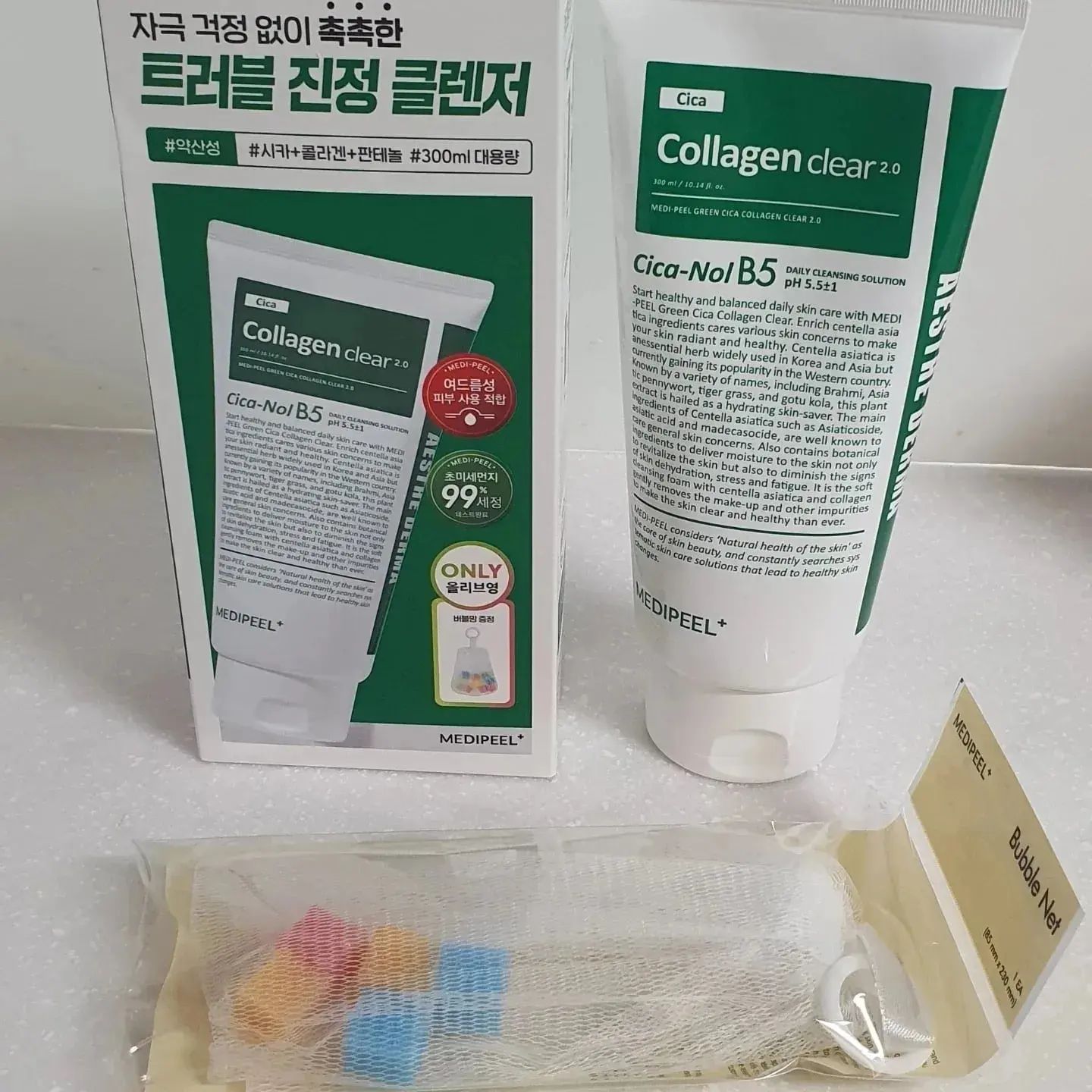 그린 시카 콜라겐 클리어 폼 2.0+ 매쉬 스펀지 

#협찬 
제주 시카 함유로 진정까지 가능한 역대급 세정력 폼클렌징이에요.

기존 제품에서 업그레이드 되어 더욱 좋아졌어요.
일반시카에서 제주 시카 함유로 진정이 더 잘 되고 약알칼리성에서 약산성 포뮬러, EWG 그린 제형으로 성분이 더 순해졌어요.
그래서 10대부터 온가족이 사용가능해요.
여드름균 99% 제거, 여드름성 피부 사용 적합 등 트러블 피부에 적합하고
초미세먼지 99% 세정 임상 테스트 완료로 화장시에도 한번에 세정을 끝낼 수 있어요.

 T-콜라겐 콤플렉스로 피부 장벽 사이로 콜라겐을 채워주어 트러블 흔적과 거친 피부결을 케어해주고요. 

그린 시카 콜라겐 클리어 폼을 매쉬스펀지에 조금만 묻혀줘도 풍성한 거품으로 세안할 수 있어요.

그린 시카 콜라겐 클리어 폼 2.0 매쉬 스펀지 증정기획은 올리브영 단독 구성으로, 
올리브영에서만 만나볼 수 있어요.

세안하고 나면 트러블이 진정되고 촉촉해져서 넘 좋아요.

#메디필 #medipeel #메디필폼클렌징 #메디필클렌징폼 #그린시카콜라겐클리어폼2.0 #메디필콜라겐 #시카 #판테놀 #진정 #약산성폼클렌징 #미세먼지폼클렌징 #올리브영 #올리브영클렌징폼 #올리브영폼클렌징추천 #약산성클렌징폼 #kbeuty #kskincare #올영세일 #올영세일추천템 #올영세일추천