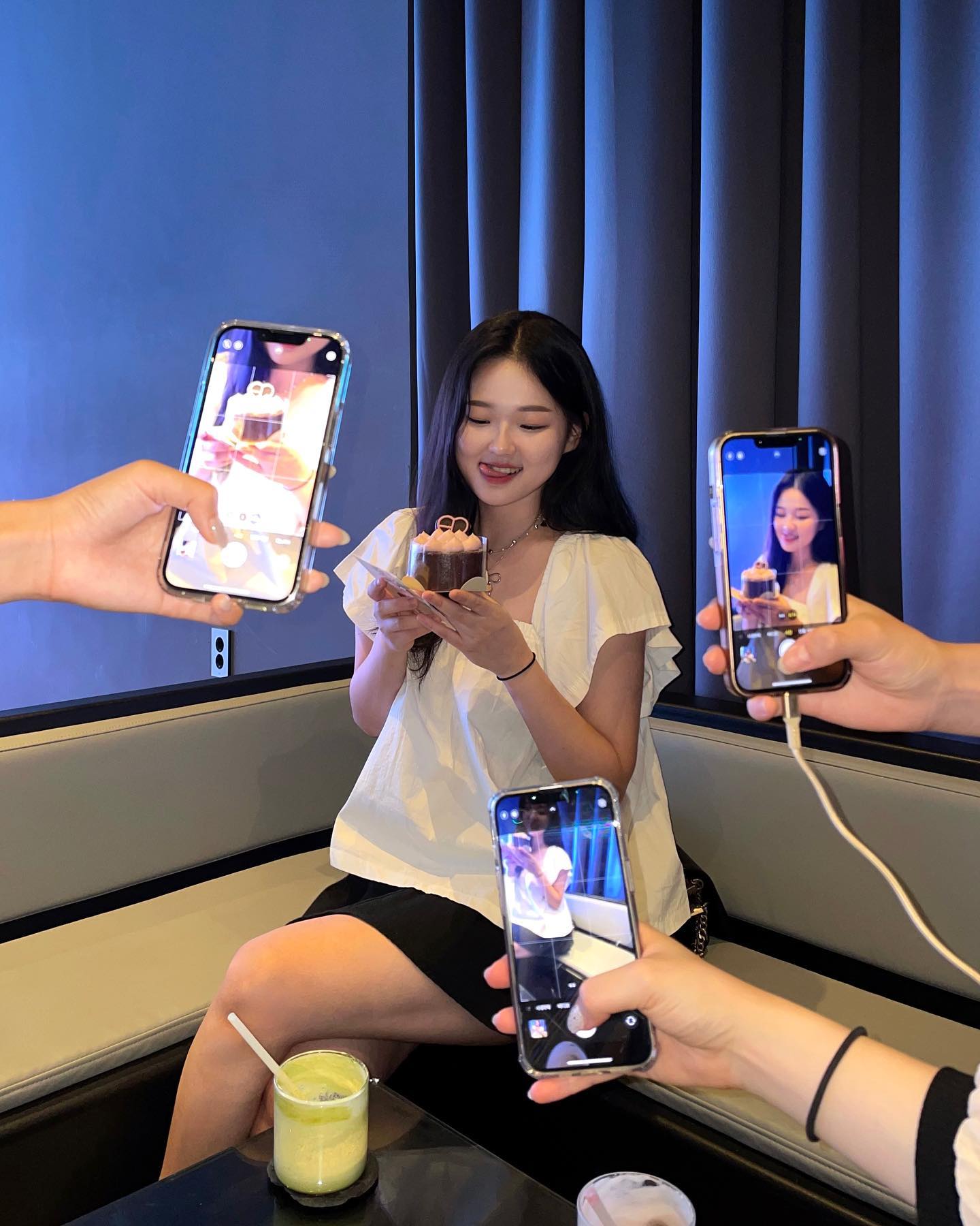 꺙 호주 오기 전에 올리려고 했는데 넘 늦어버림!!!! 그동안 다들 이것저것 도움주시고 챙겨주시고 응원해주셔서 감사합니다잉🙇🏻‍♀️ 덕분에 여기서 아주 바쁘고 재밌는 시간 보내고 있음✌🏻 많이 애정합니다요 들💗