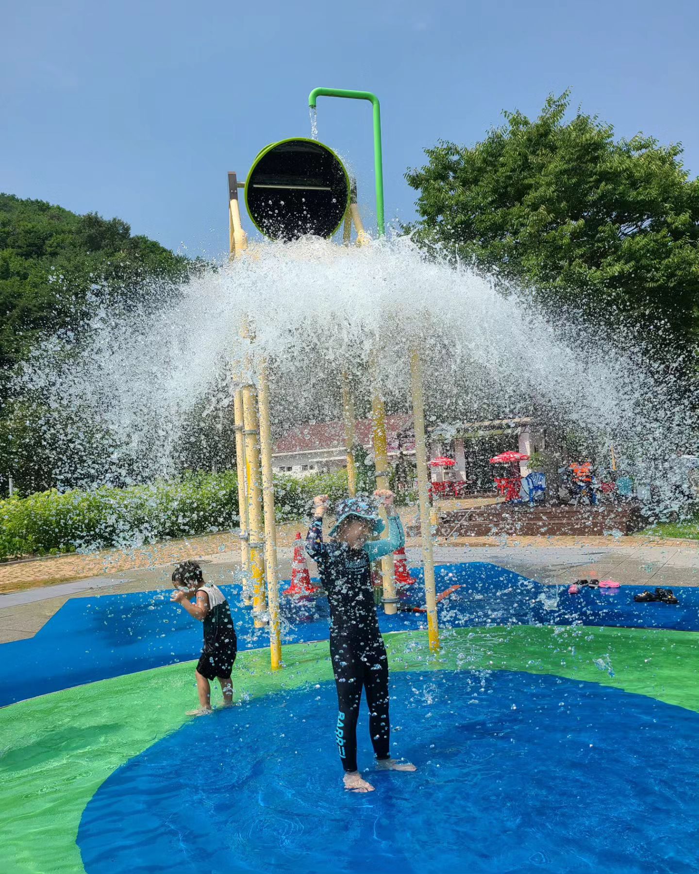 #여름방학의시작
#시민의숲물놀이장 
#춘천시민의숲
#물놀이터💦