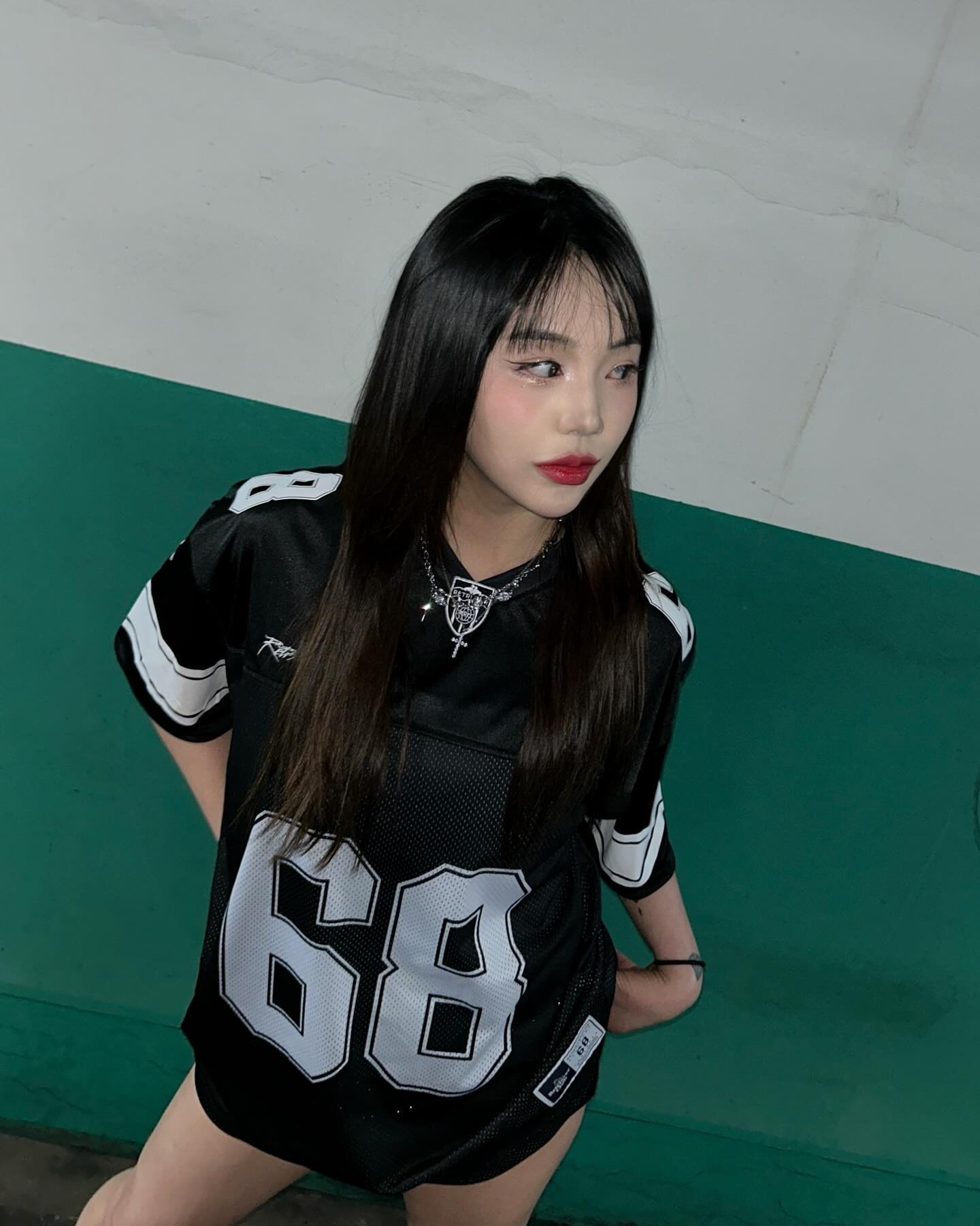 retriever_official 
완전 애용할것 같은 티🤍
요즘 풋볼티 하나씩 쟁여둬야하는거 아시죠?!

#retriverclub #리트리버클럽 #협찬