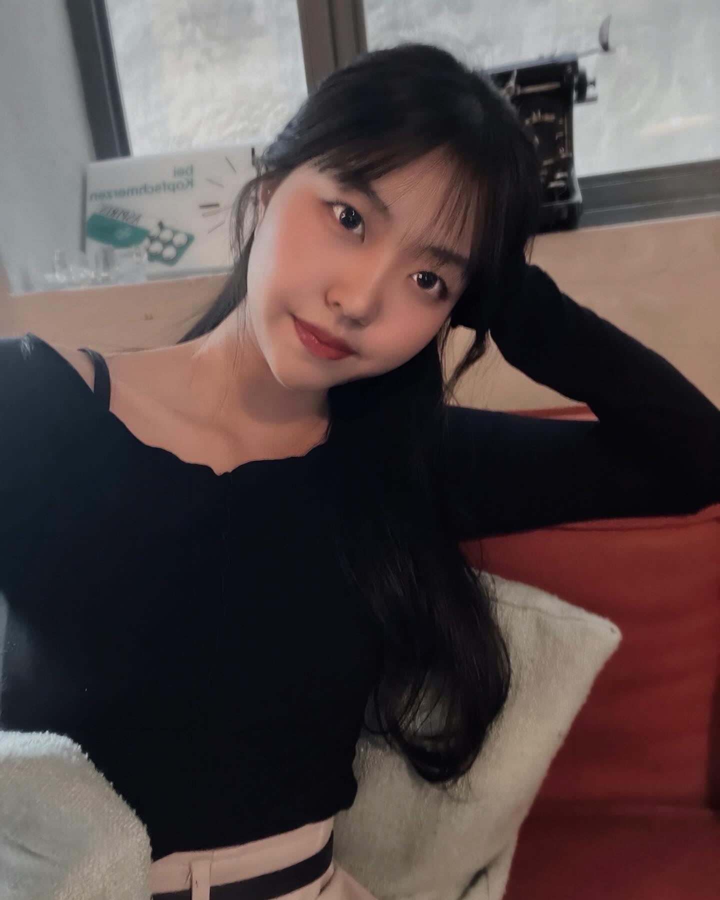 이제 예쁜옷입고 놀러가야징🕶️