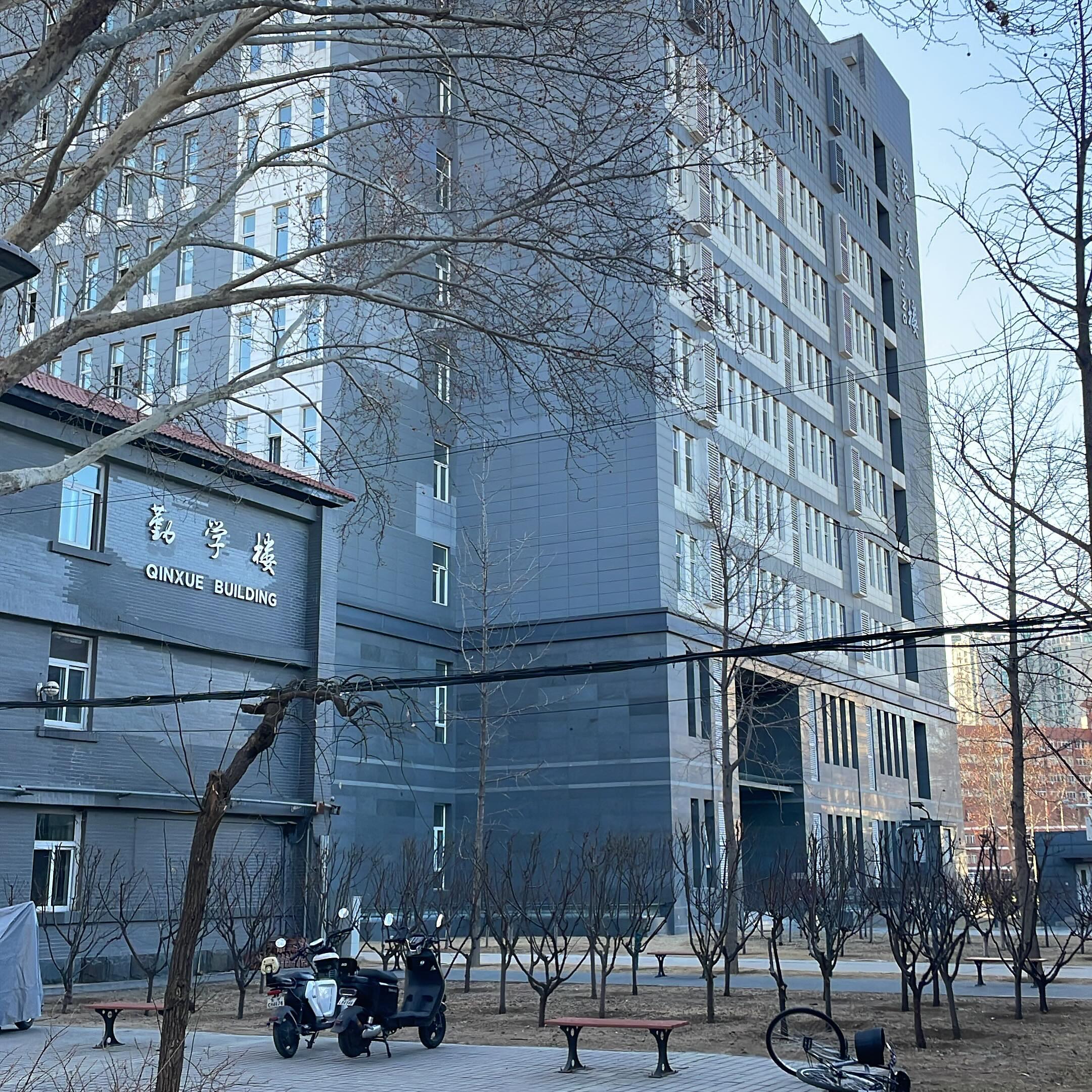 수업들으러 가는 길!