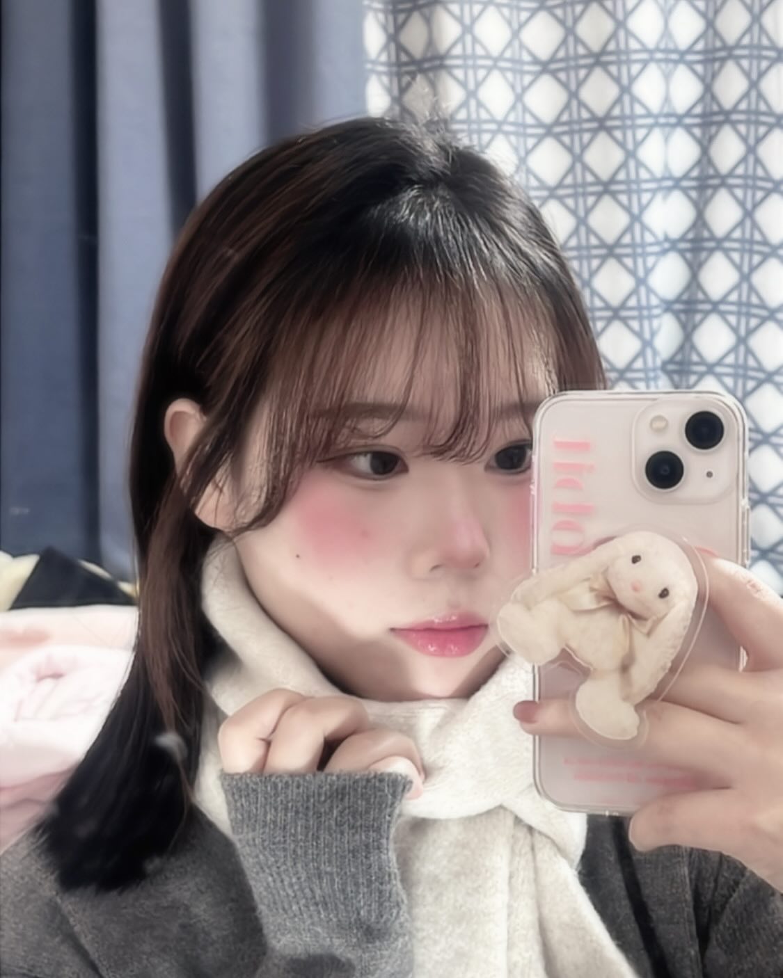 🥶
•
•
•
•
•
•
#겨울 #셀카 #거울 #거울셀카 #목도리 #토끼 #읏추 #맞팔선팔환영 #ffff