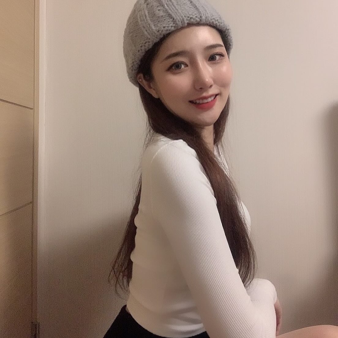 #협찬

완전편한 오테나 착붙브라ver.3
패드일체형인 착붙브라
너무 편해서 자주입고있어요
딱붙는옷입어도 티어나오는 군살없이
착붙 잡아줘서 오테나 브랜드이름처럼
옷테나요!
노와이어라 정말 진심 완전편안해서
자주입어주고있어요~
세탁도 편하고
오테나 착붙브라 짱~

#오테나 #심리스브라 #속옷추천 #노와이어 #노와이어속옷 #착붙브라
otena_lingerie
