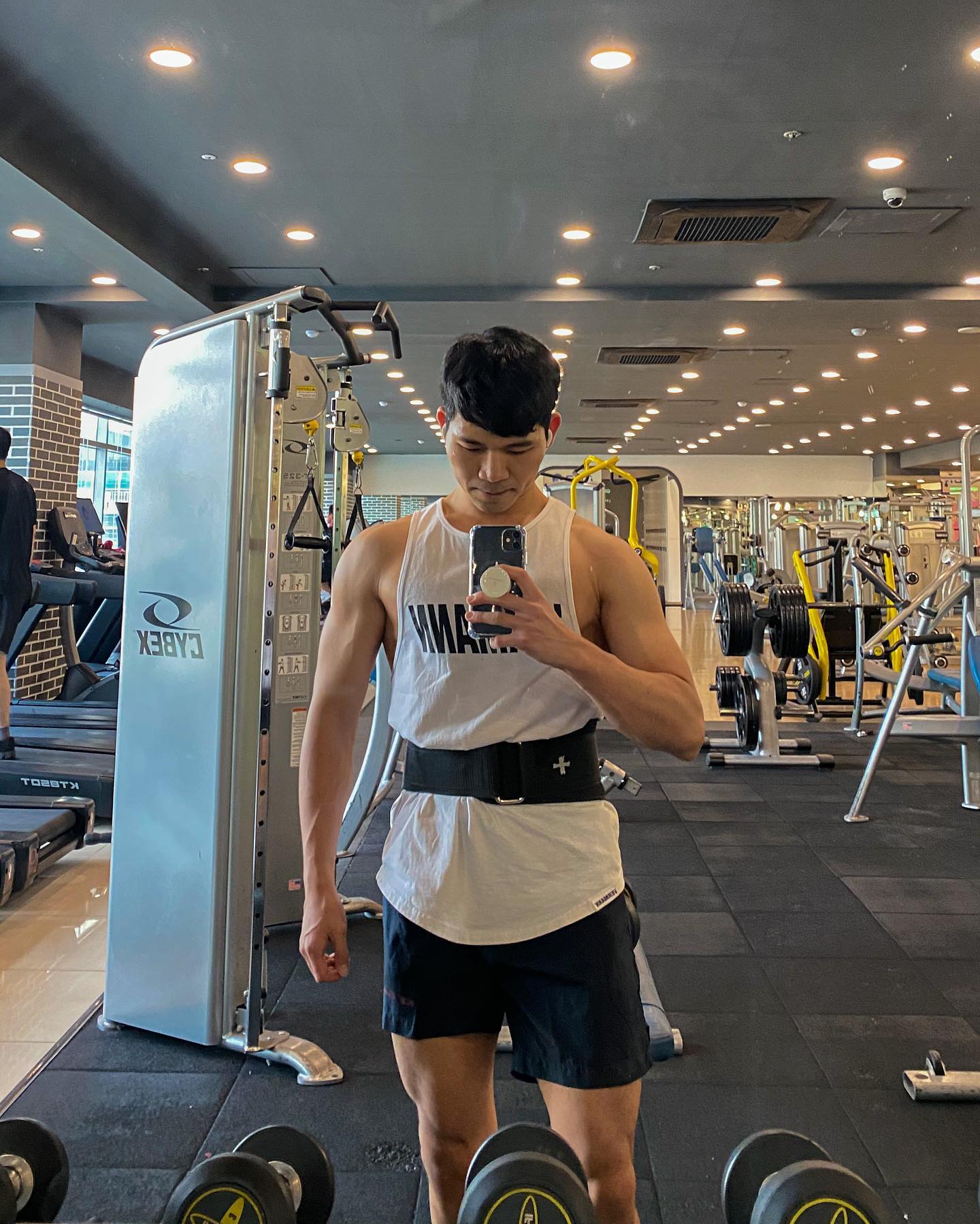 23.03.27 월 (무게모름)

요즘 나름 바쁘기도 하구 인스타 못들어와서 운동 인증은 못하구 있지만 운동은 놓치지 않쥐

물론 쳐묵쳐묵도🐷ㅎㅎㅎ