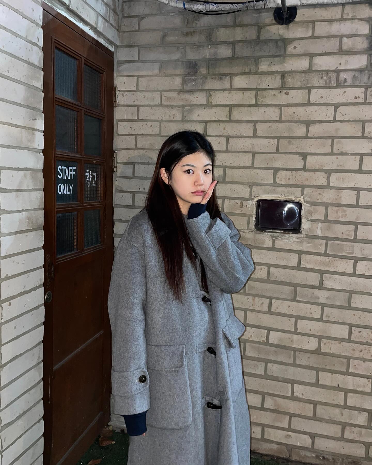 #광고 
hunch__official 아우터 맛집 인정 진짜 다 예뻐 다 .. 
이렇게 귀여운데 모 자 도 이 따 구 요 😵‍💫🖤

#헌치 #코트추천 #더플코트 #떡볶이코트 #그레이코트 #회색코트코디 #겨울코드
