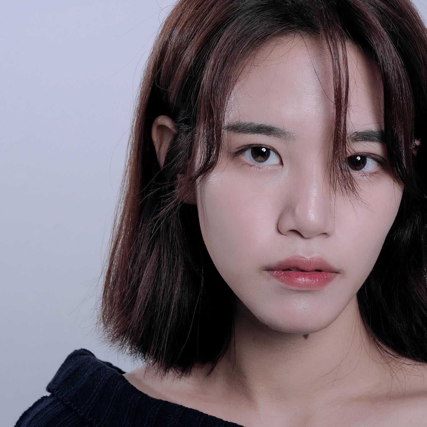 Black profile 🖤
.
.
#배우프로필 #프로필 #프로필촬영 #배우김도희
