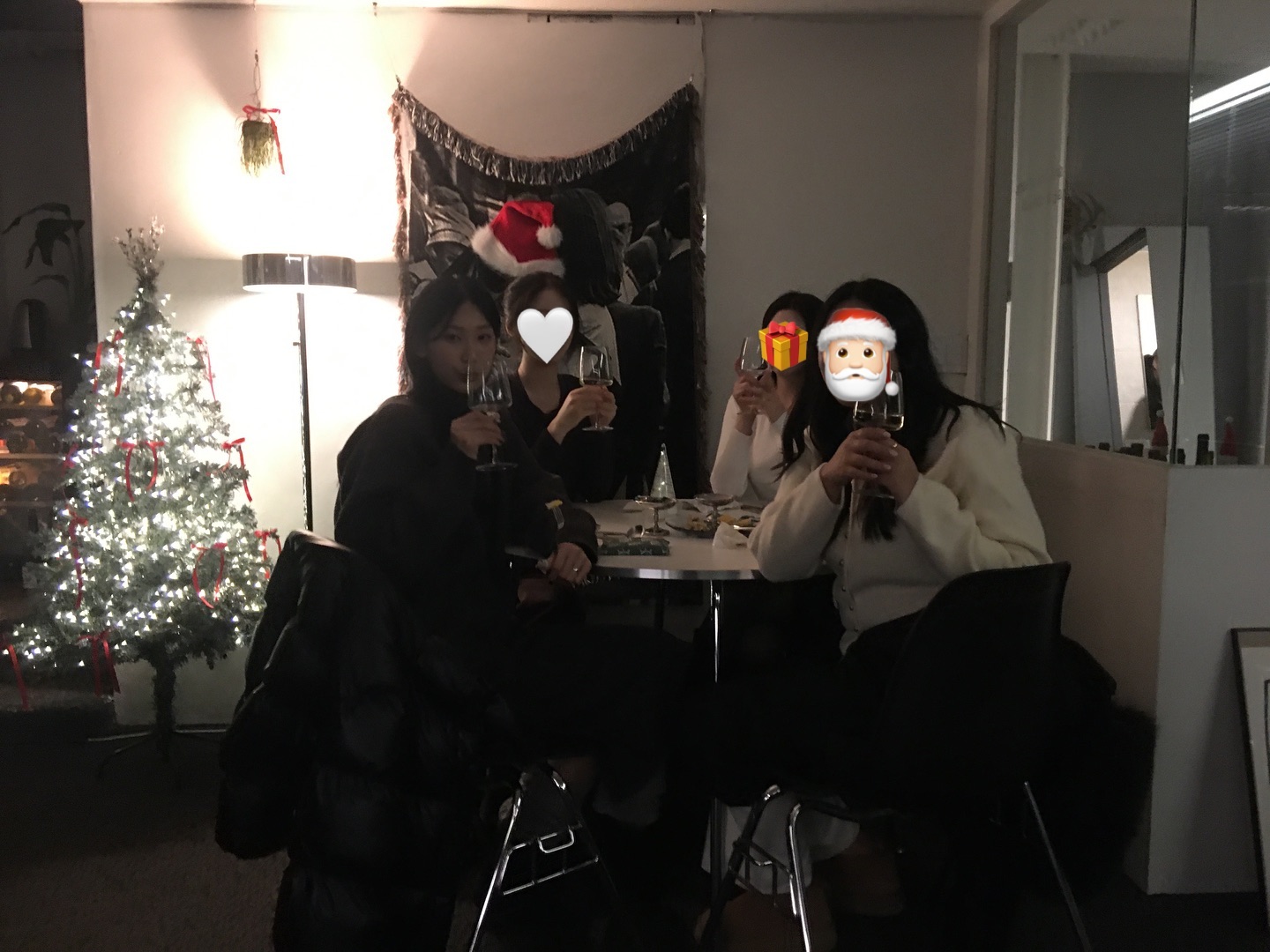 오늘도 즐거운 연말 🎅🏻