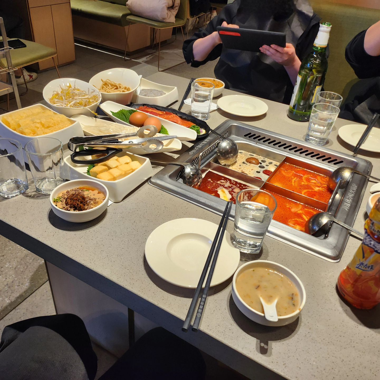 하이디라오 뿌셔뿌셔
토마토탕 사랑해요🍅