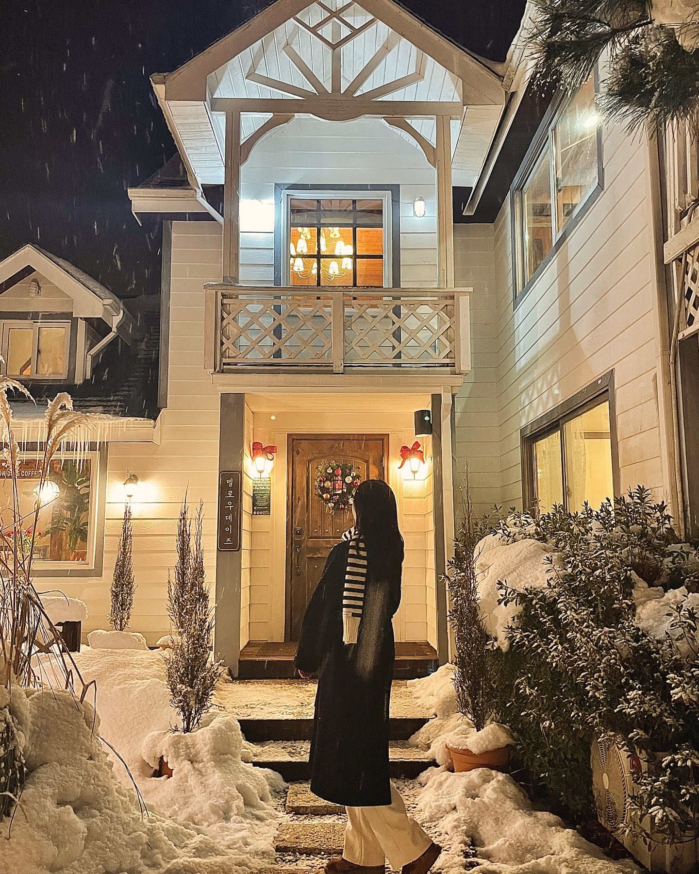 여기가 삿포로야 한국이야…🤍☃️❄️ 
크리스마스 당일치기로 온 안면도에서 이런 행운이..!