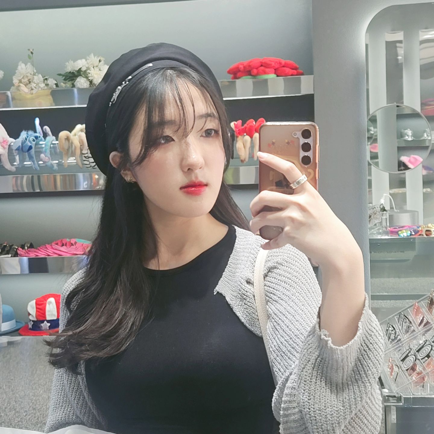 앞머리 다시 잘랐다