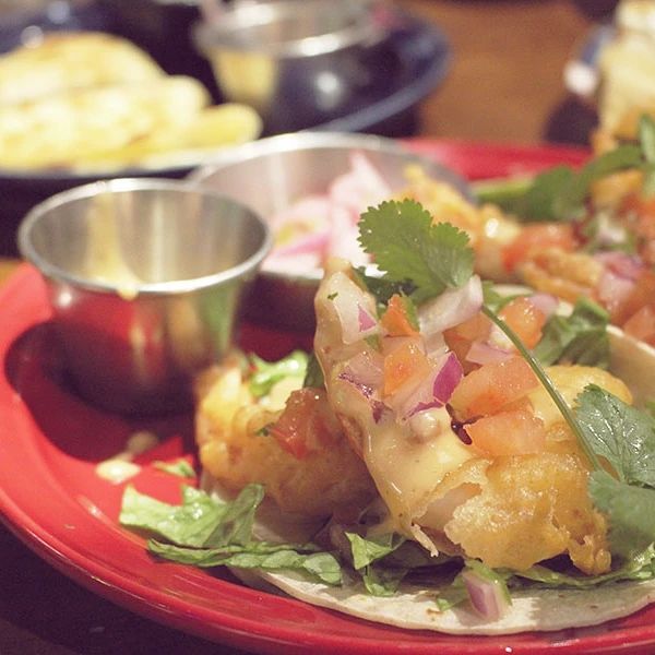 .
#엘까르니따스_동성로
elcarnitas_dongseongro
대구시 중구 동성로 3길 58-10

쉬림프따꼬 / 따꼬샐러드 / 까르니따스 엔칠라다 / 치킨퀘사디아 음료까지 진짜 다 맛있었다 또 먹고시펑....😢😢 소스도 맛있었고 셀프바에 고수 있는 것도 좋았고 한국식 아니고 리얼 멕시칸푸드라 너무 맛있었따♥♥ 또먹고시퍼억!!!!!!

#동성로맛집 #동성로타코
#동성로멕시칸푸드

#맛스타그램 #먹스타그램