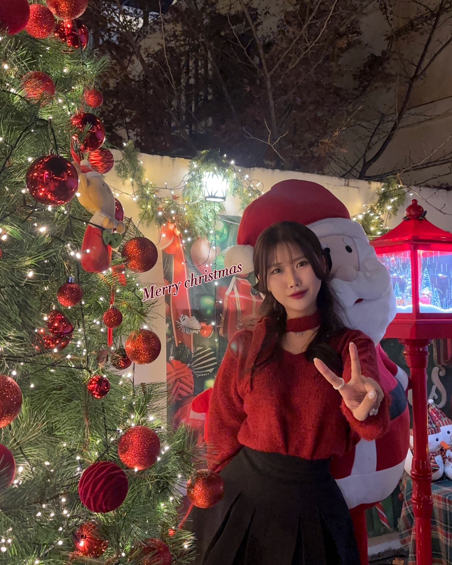 만나고싶은사람들만 보기에도 시간이 부족했던 
24년도 잘가라 🍀
#크리스마스 #레드와인 #염색 잘돼찌 ?