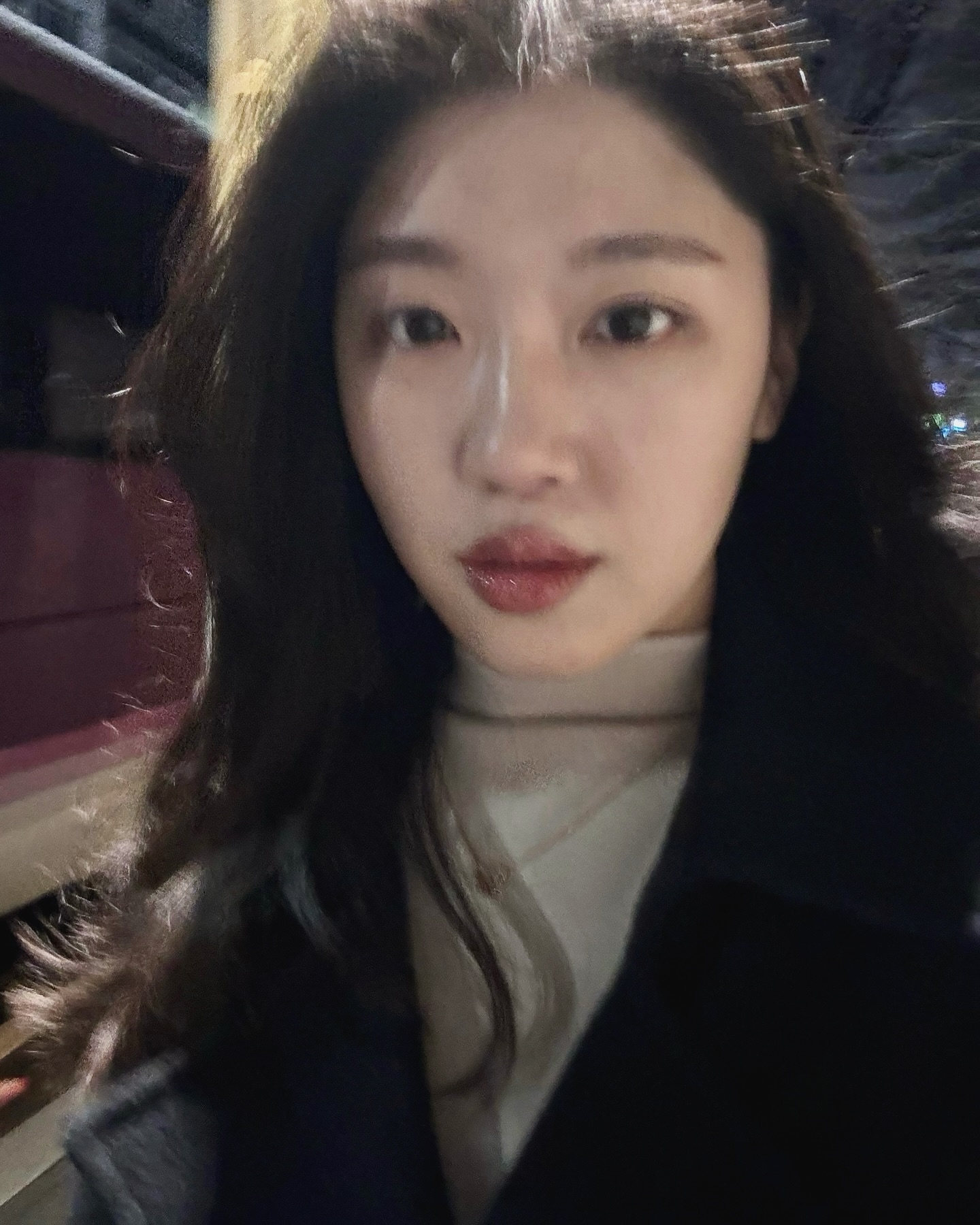 💨
추워서 손이 시렵고 사진이 흔들려도
난 셀카 포기 모대.

#겨울 #좋아